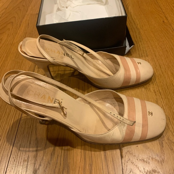 Chanel Peach/Pink Mules size 38. Very comfortable! Original Box and Dustbag! - Picture 3 of 4